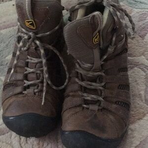 Keen hiking boots